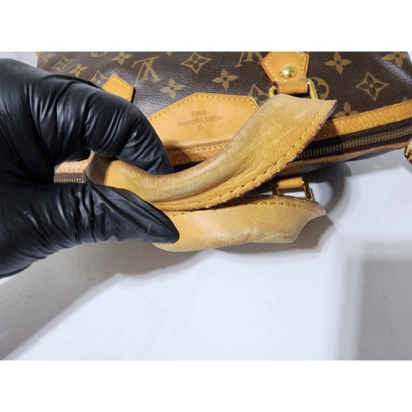 Louis Vuitton Monogram Retiro PM Shoulder Bag Brown/Beige - Picture 12 of 16